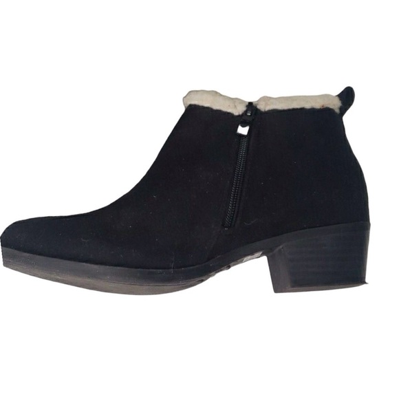 Torrid Boots Size 11.5 Shearling Ankle Bootie Sherpa Trim Black Zip Side EUC - Picture 1 of 5
